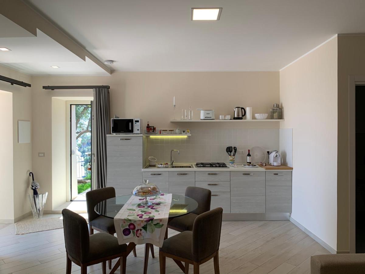 Sparviero Luxury Suites טאורמינה מראה חיצוני תמונה