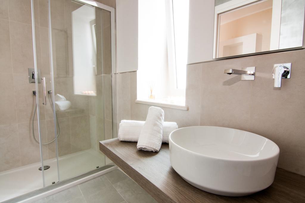Sparviero Luxury Suites טאורמינה מראה חיצוני תמונה